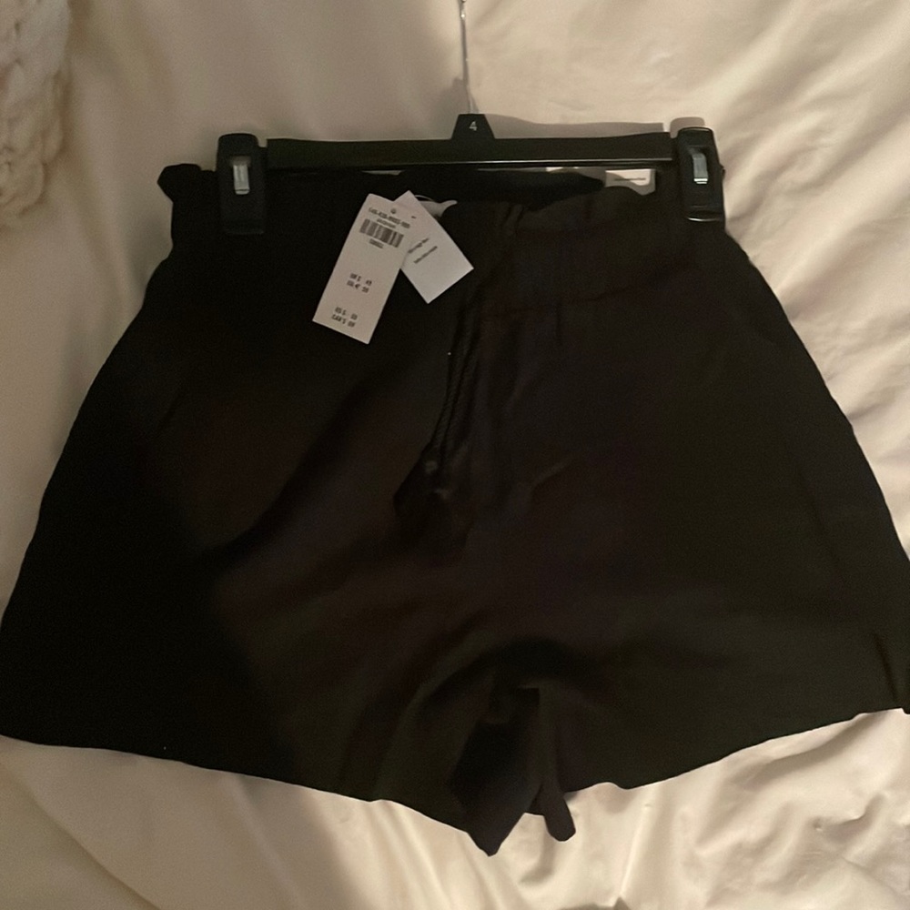 Abercrombie Ultra High Rise Fabric Shorts